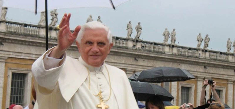 LA CIVILTÀ CATTOLICA: Бенедикт XVI – in memoriam